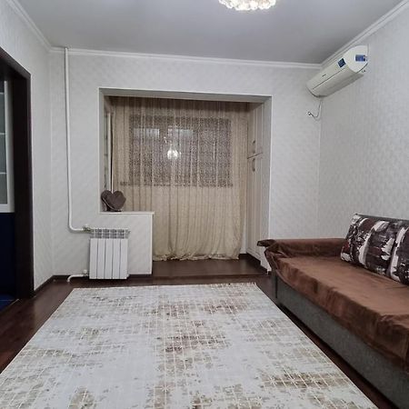 Koktem Apart In The Center Of Almaty Exterior photo